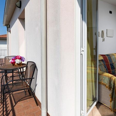 Residence Tre Trilo&Suites Rimini Exterior photo
