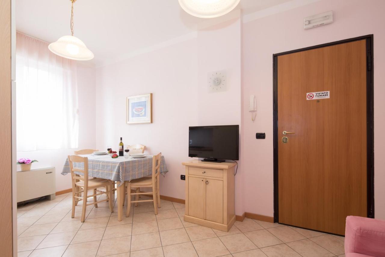 Residence Tre Trilo&Suites Rimini Exterior photo