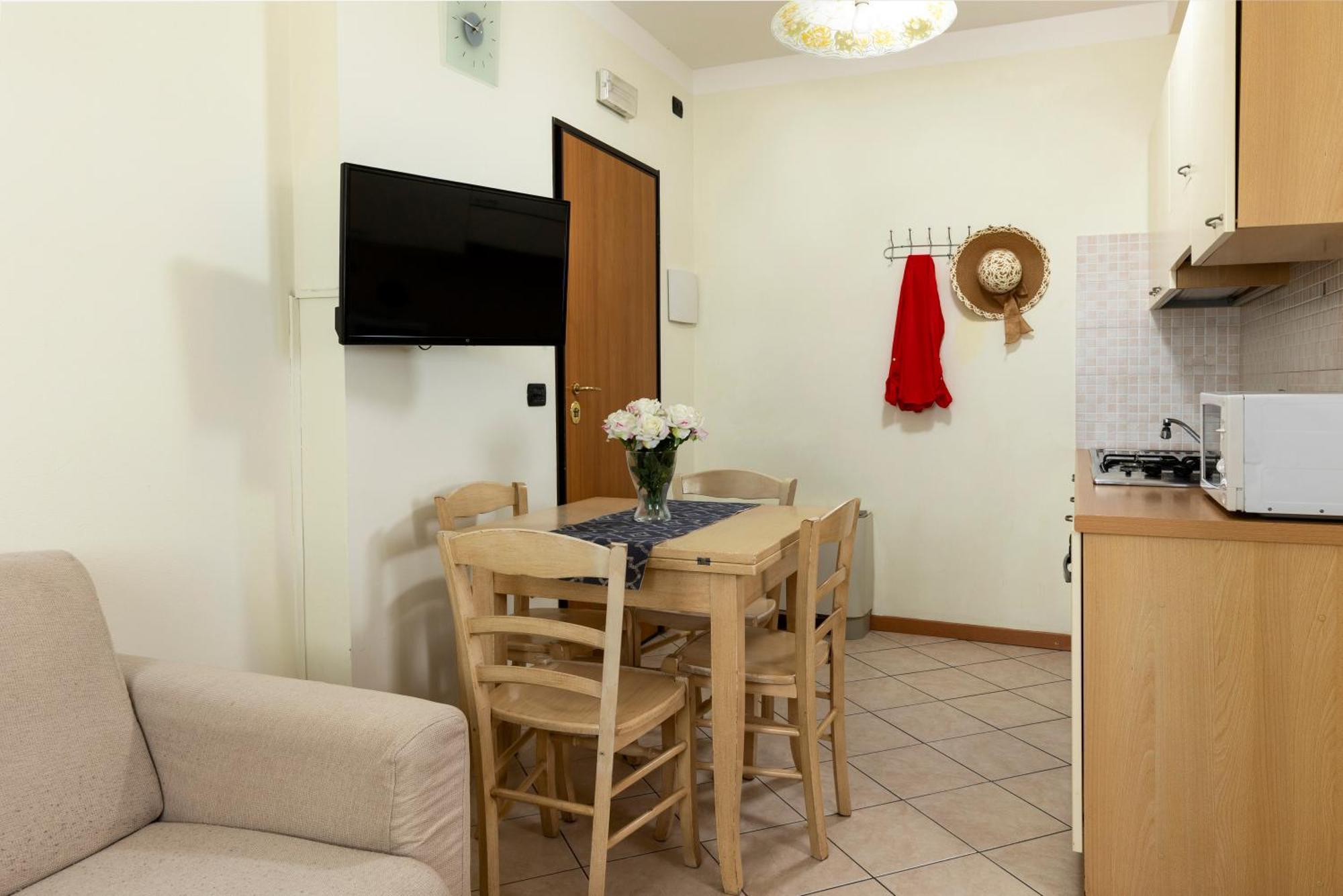 Residence Tre Trilo&Suites Rimini Exterior photo
